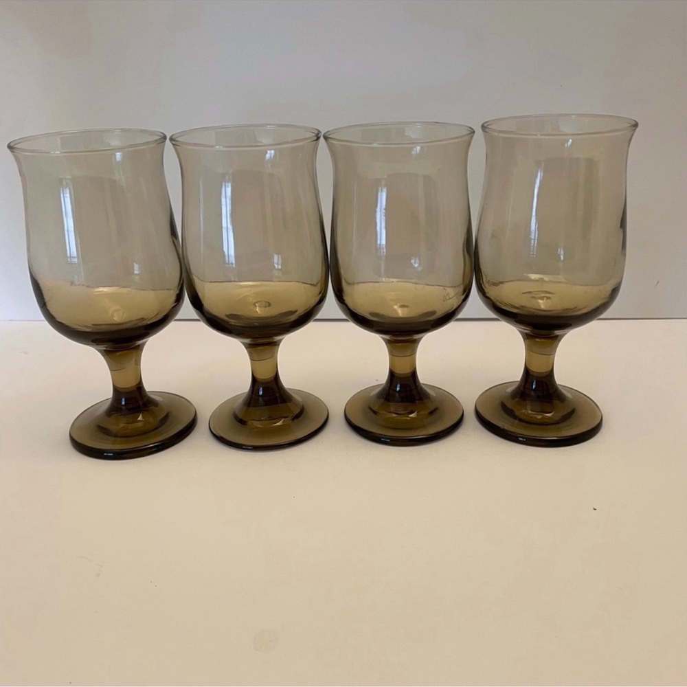 Brown Stemmed Drinkware Set for Dining